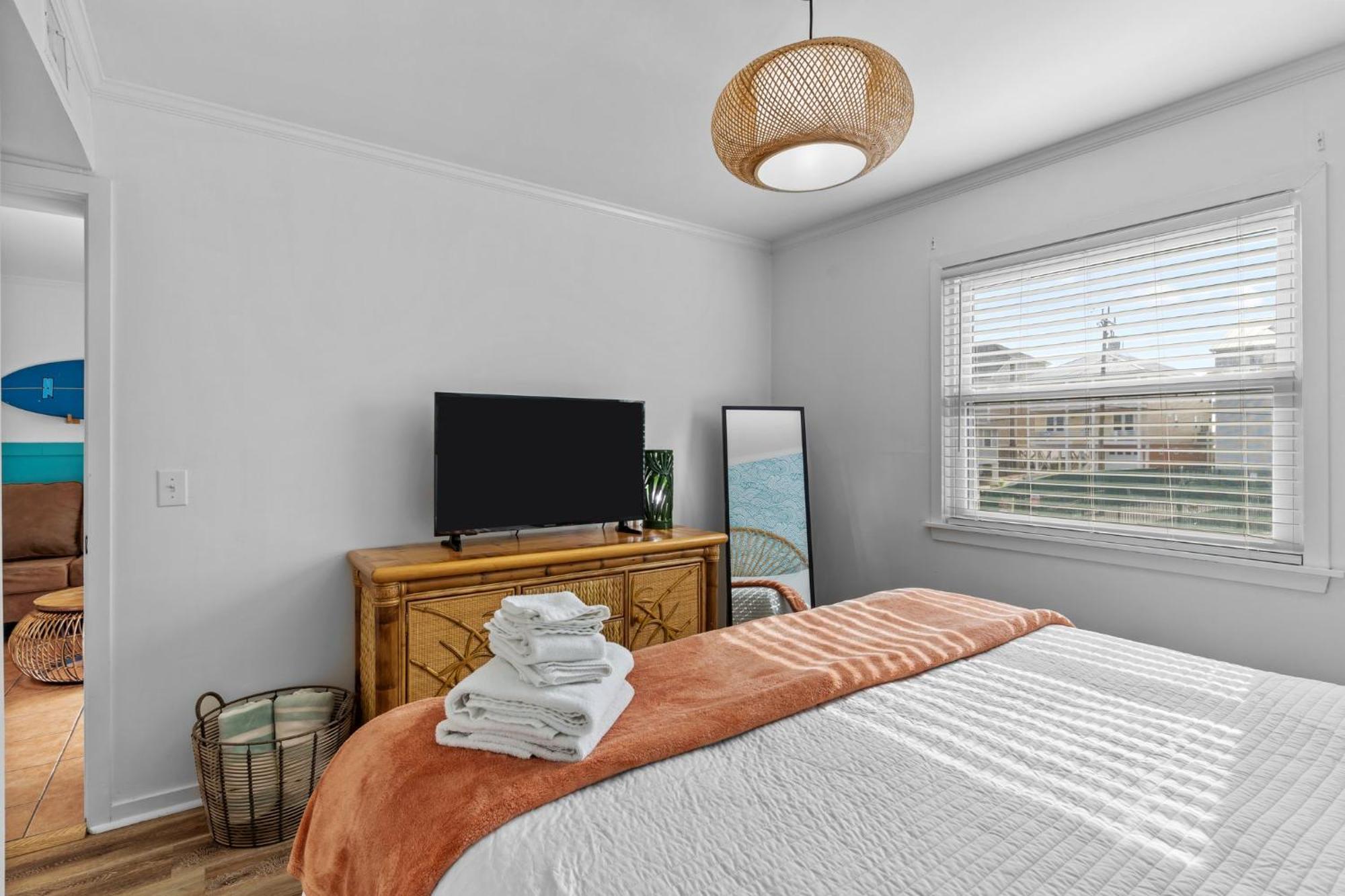 Hang Ten Hideaway, Pool, Condo, Parking - 6 Person Max Occupancy Carolina Beach Εξωτερικό φωτογραφία