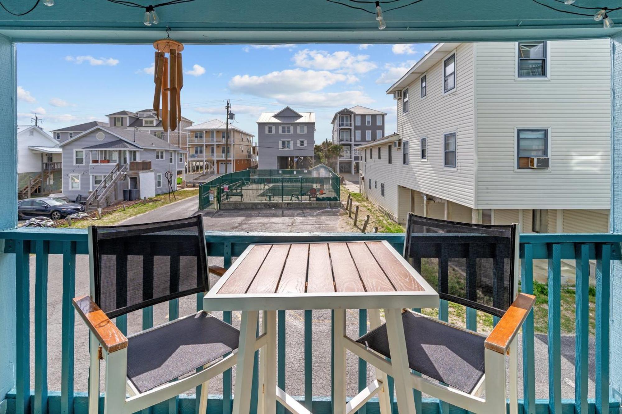 Hang Ten Hideaway, Pool, Condo, Parking - 6 Person Max Occupancy Carolina Beach Εξωτερικό φωτογραφία