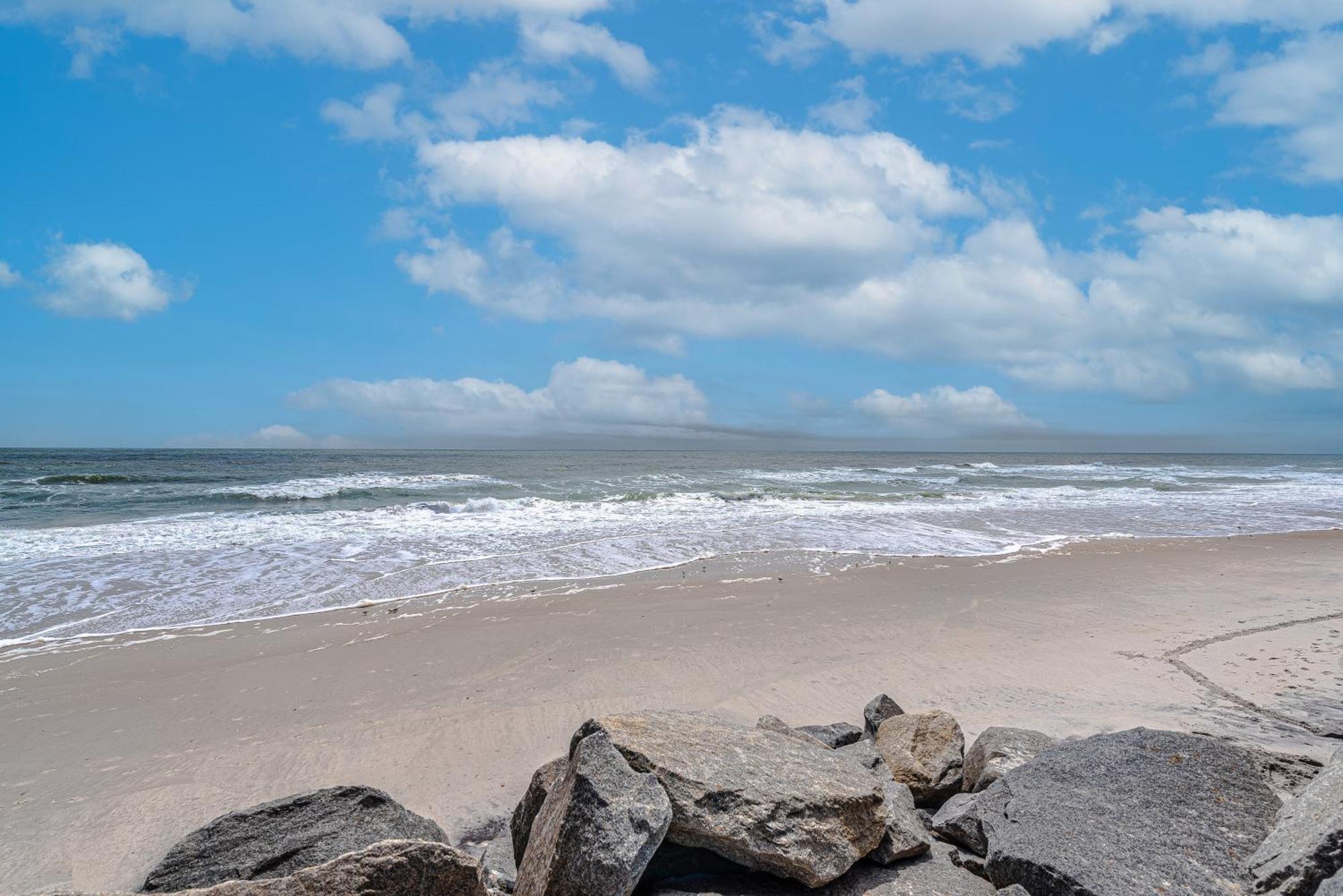 Hang Ten Hideaway, Pool, Condo, Parking - 6 Person Max Occupancy Carolina Beach Εξωτερικό φωτογραφία